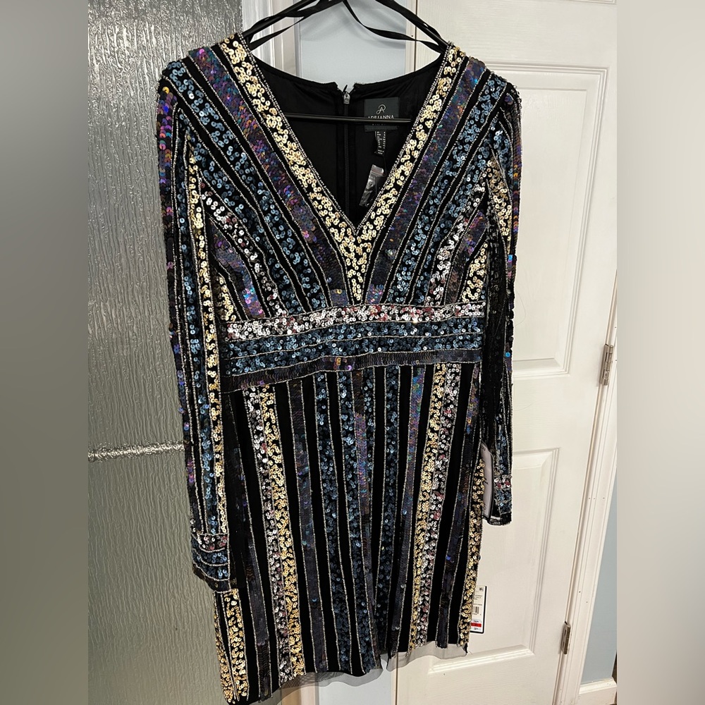 Adrianna Papell art deco sequined dress, size 8, NWT